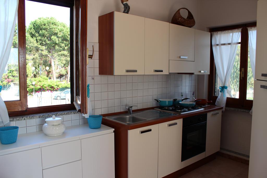 Appartamenti In Villa Nicanda Porto Columbu - Perd'E Sali Extérieur photo